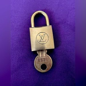 RARE! Authentic Louis Vuitton lock and key #209